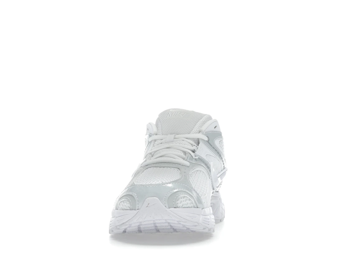 Nike V5 RNR White Black Metallic Silver (Women's)