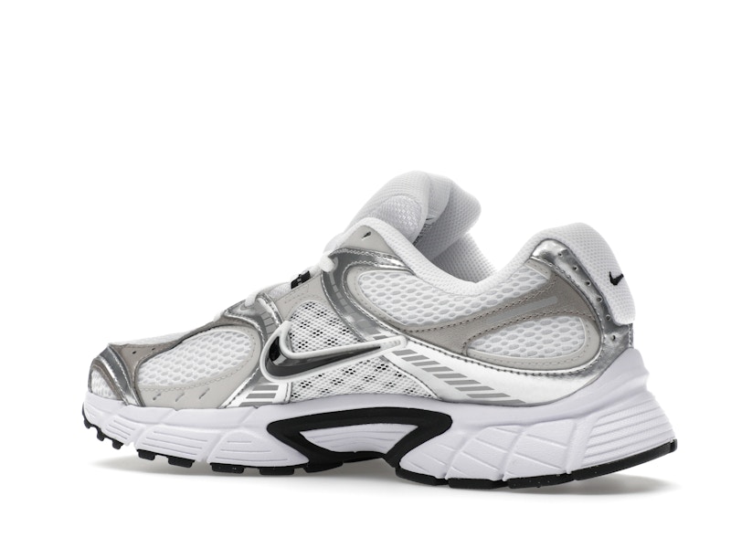 Nike V5 RNR White Vast Grey College Grey Black