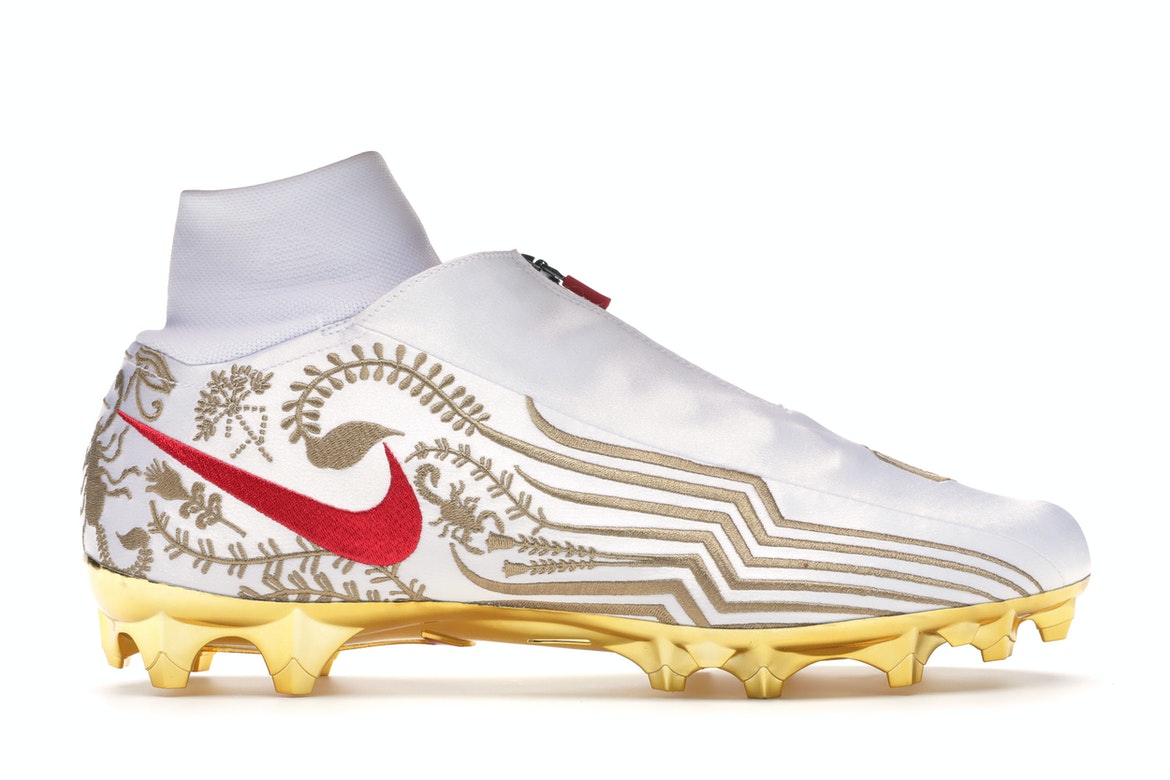 black and gold nike vapor cleats