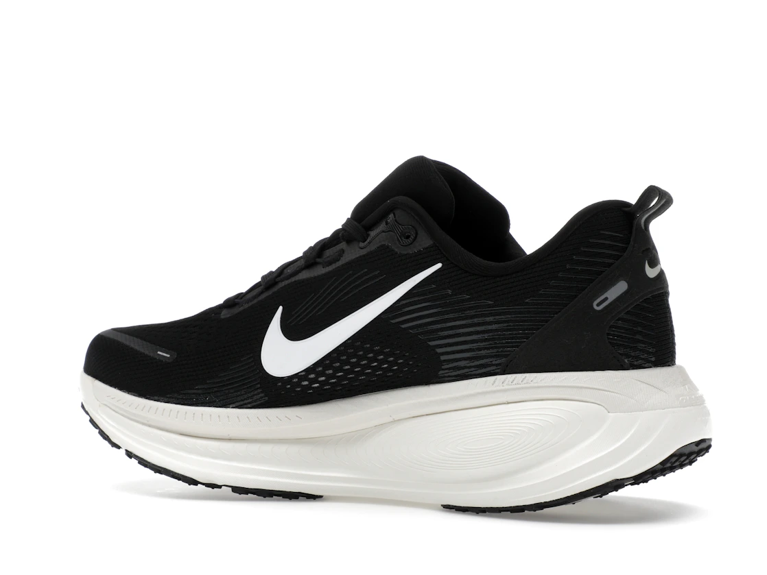 Nike Vomero 18 Black Coconut Milk Light Iron Ore Summit White