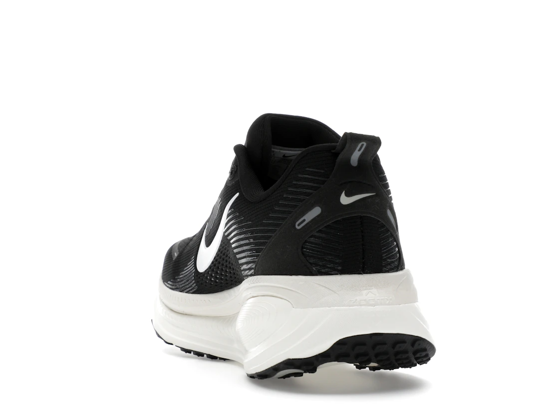 Nike Vomero 18 Black Coconut Milk Light Iron Ore Summit White