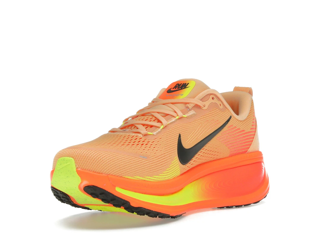 Nike Vomero 18 Orange Chalk Black Volt
