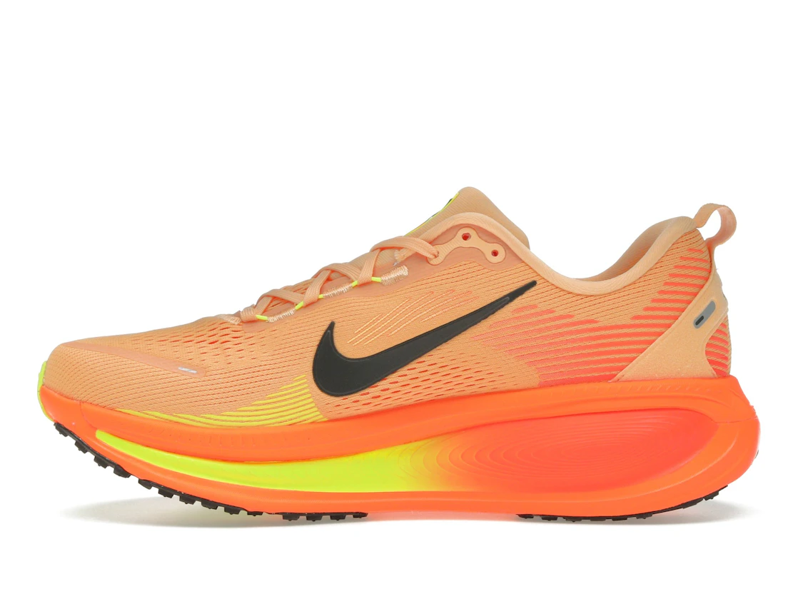 Nike Vomero 18 Orange Chalk Black Volt