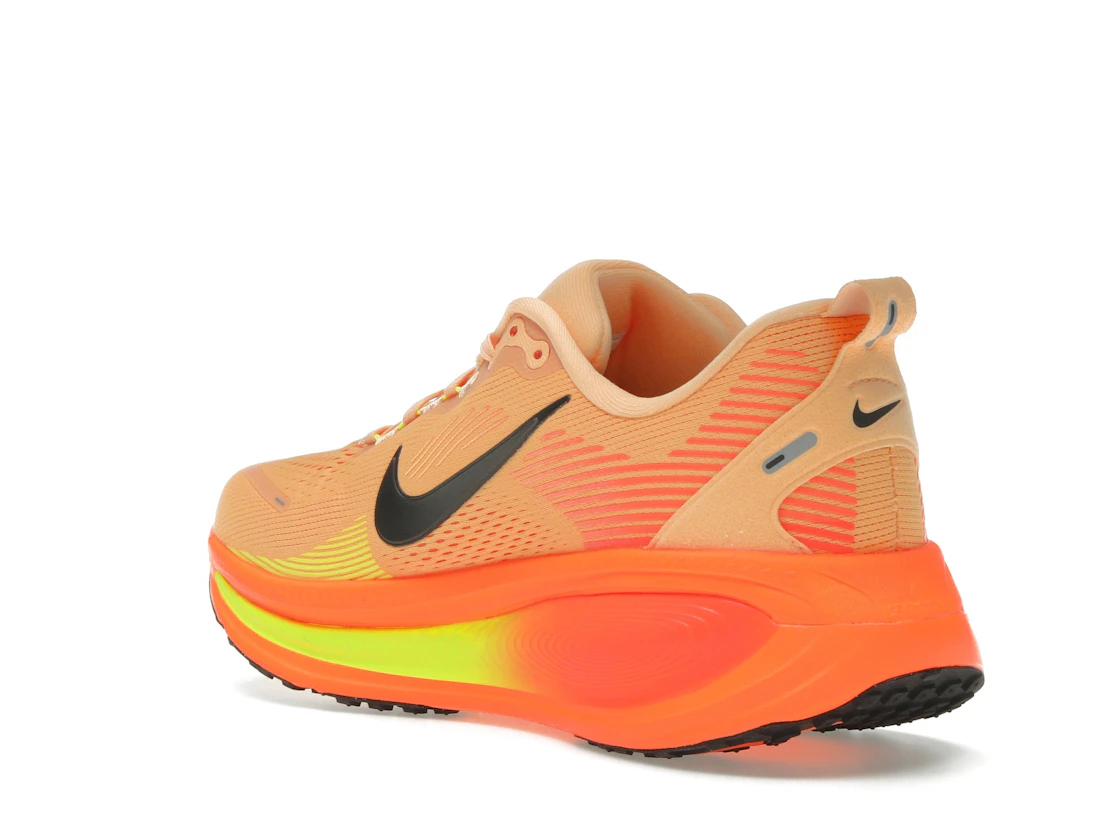 Nike Vomero 18 Orange Chalk Black Volt