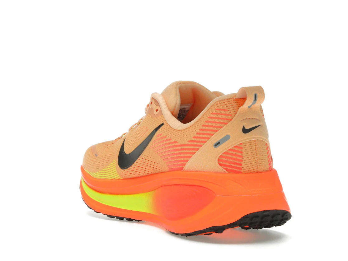 Nike Vomero 18 Orange Chalk Black Volt