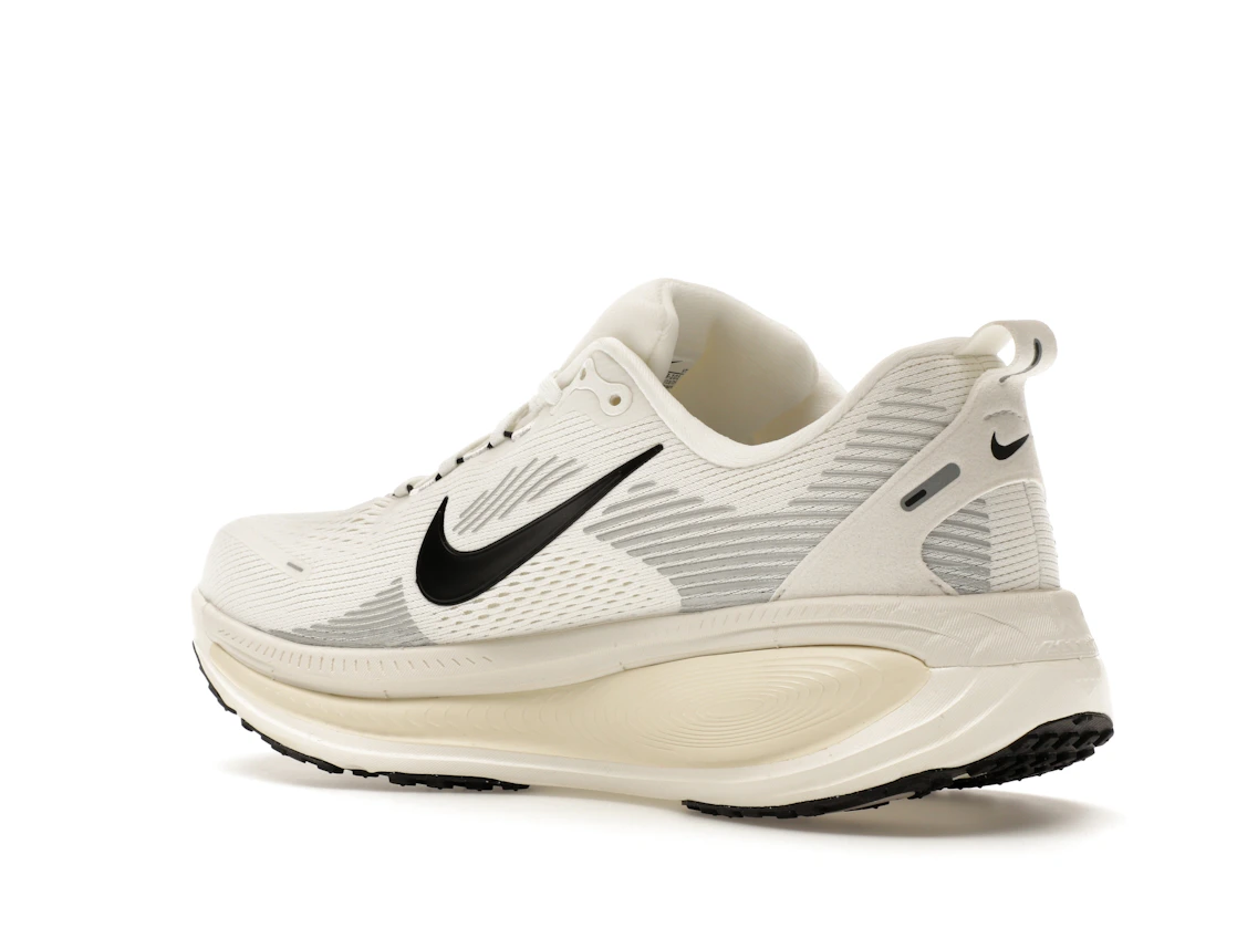 Nike Vomero 18 Summit White Coconut Milk