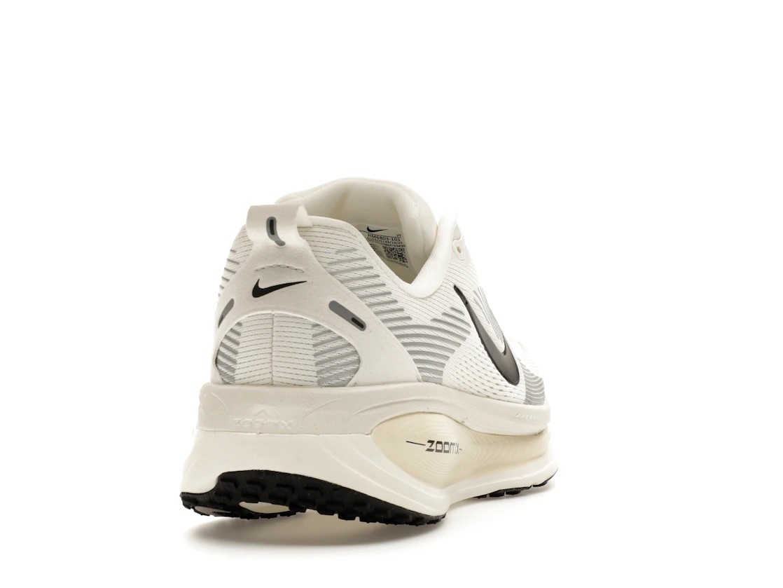 Nike Vomero 18 Summit White Coconut Milk