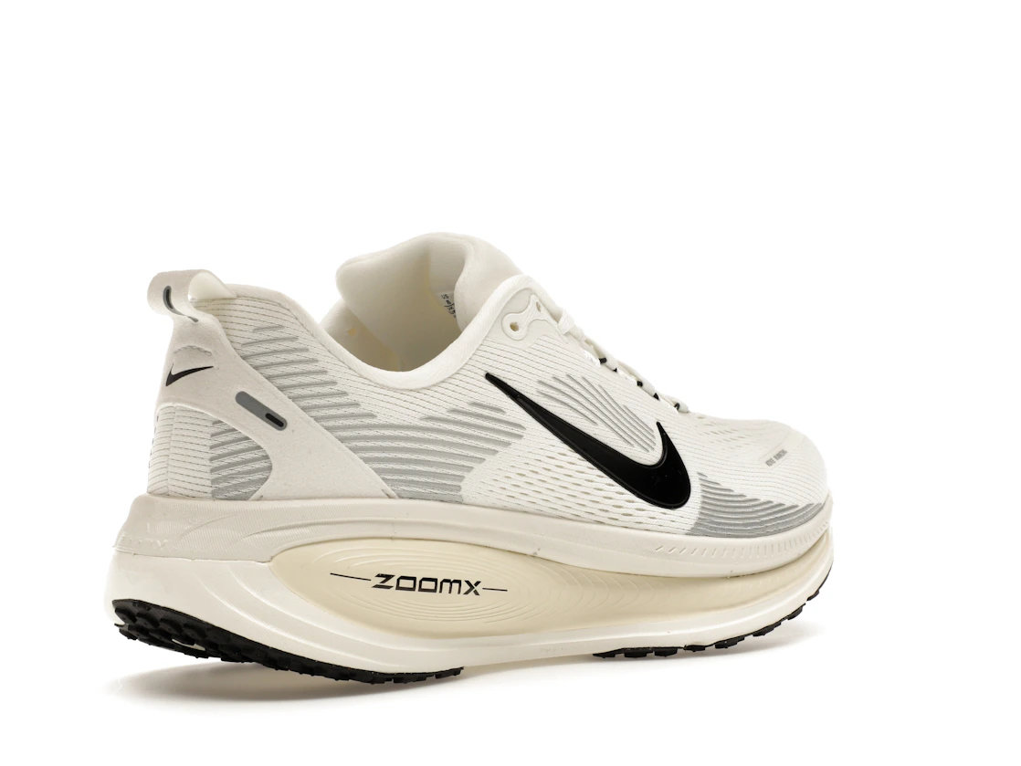 Nike Vomero 18 Summit White Coconut Milk