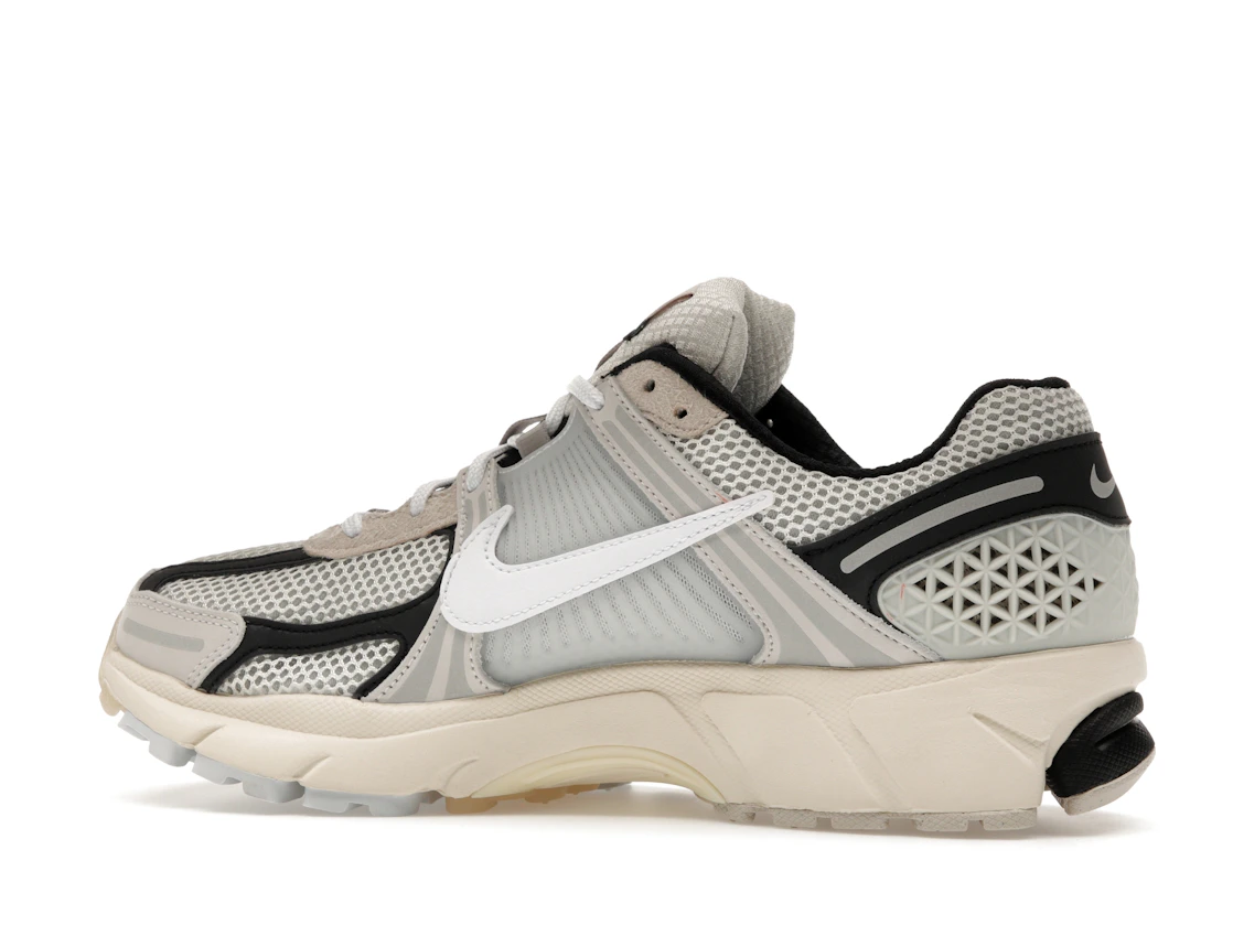 Nike Zoom Vomero 5 Supersonic Light Bone Black