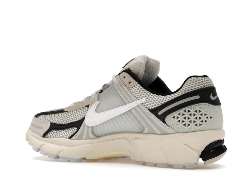 Nike Zoom Vomero 5 Supersonic Light Bone Black