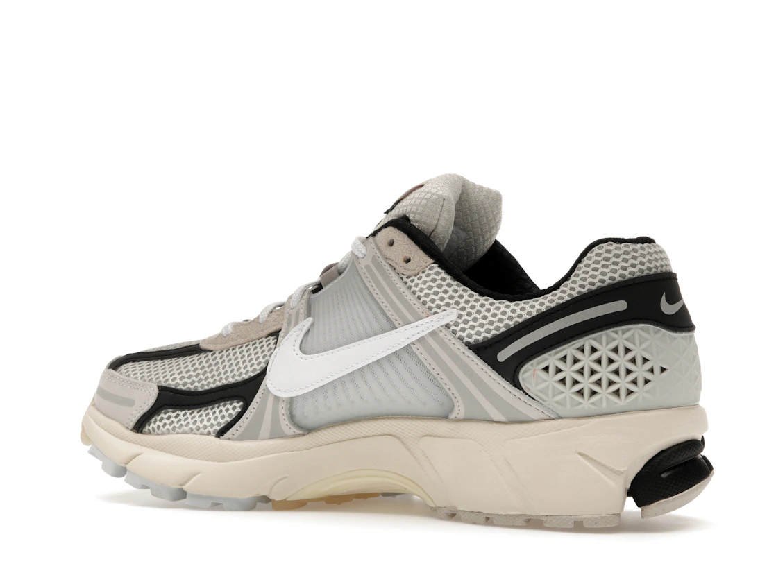 Nike Zoom Vomero 5 Supersonic Light Bone Black