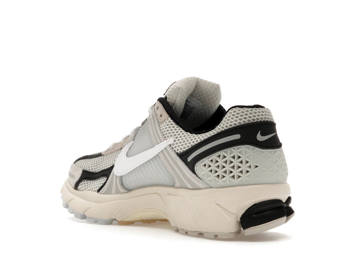 Nike Zoom Vomero 5 Supersonic Light Bone Black
