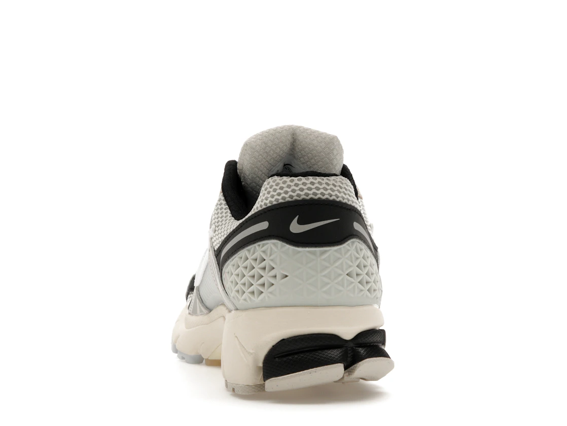 Nike Zoom Vomero 5 Supersonic Light Bone Black