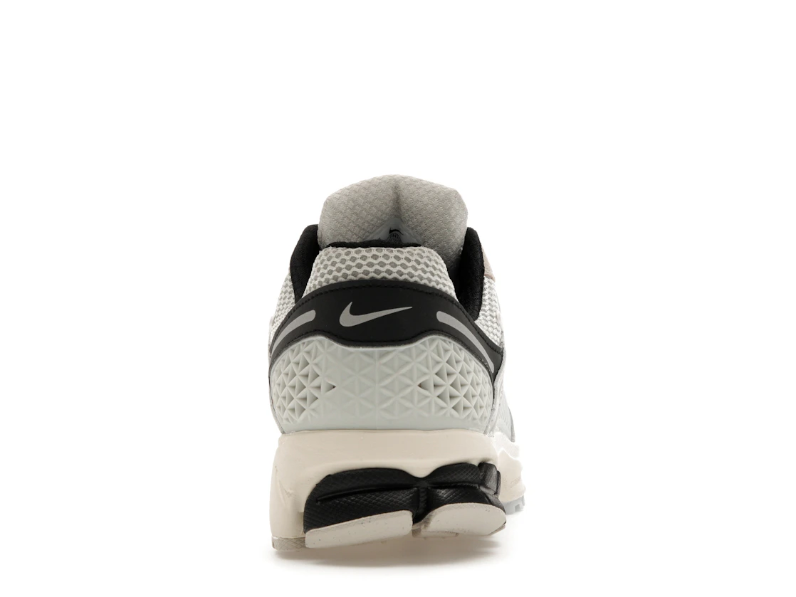 Nike Zoom Vomero 5 Supersonic Light Bone Black