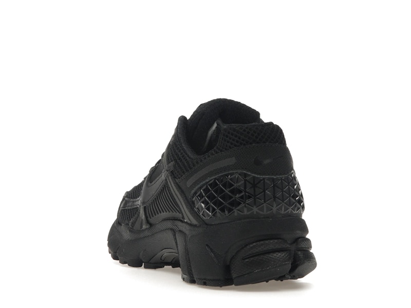 Nike Zoom Vomero 5 Triple Black