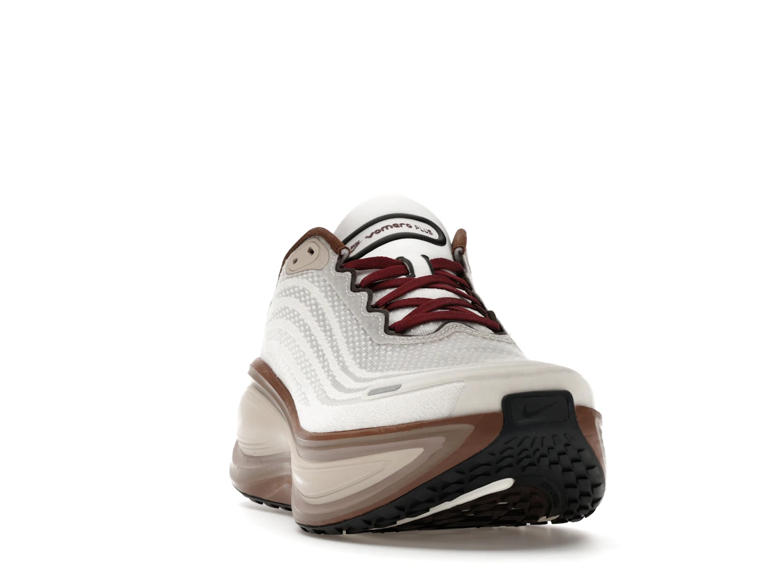 Nike Vomero Plus Sail Baroque Brown