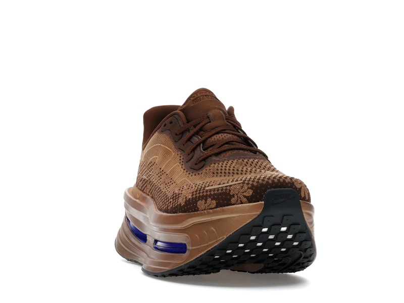 Nike Vomero Premium Flat Stout (Women's)