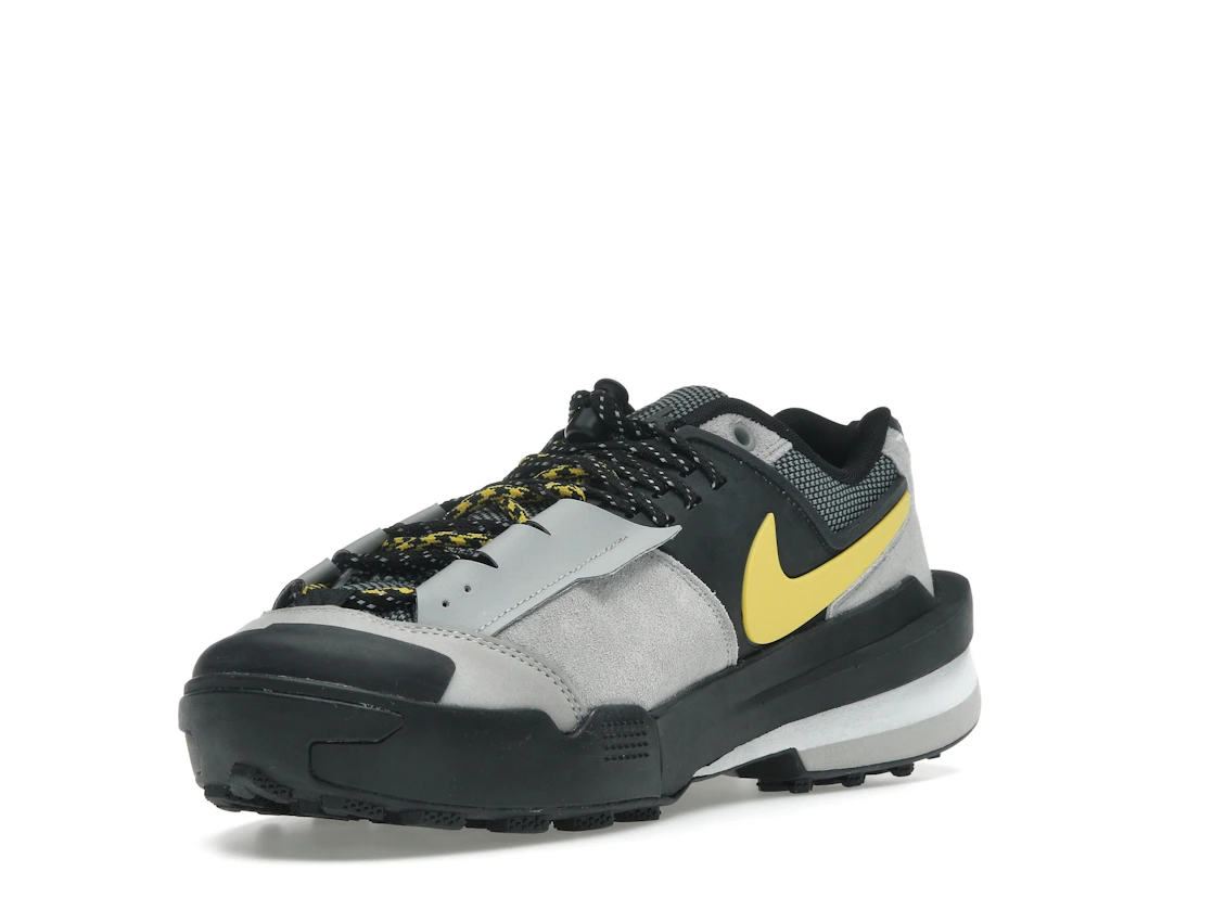 Nike Zegamadome SP sacai Matte Silver Yellow