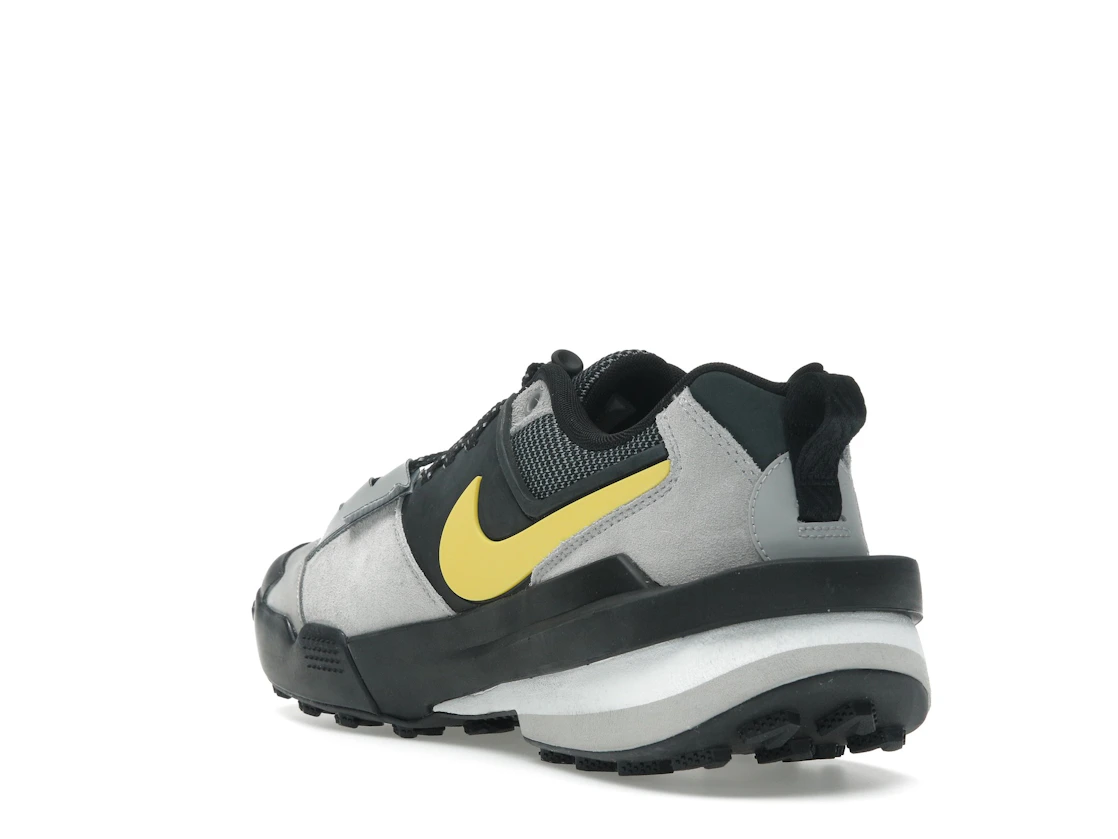 Nike Zegamadome SP sacai Matte Silver Yellow