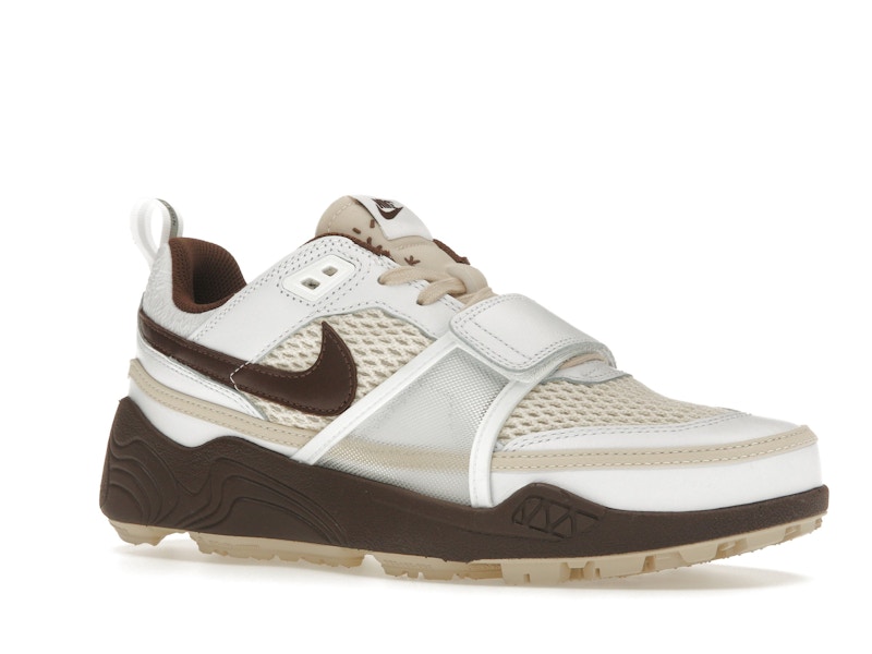 Nike Zoom Field Jaxx Travis Scott Light Chocolate