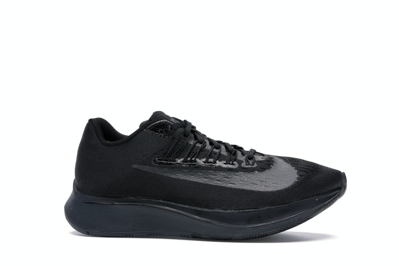 triple black zoom fly