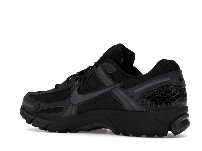 Nike Zoom Vomero 5 Black Reflective