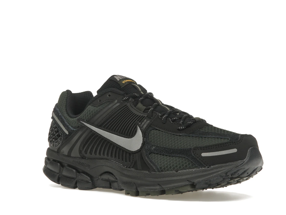 Nike Zoom Vomero 5 Black Sequoia