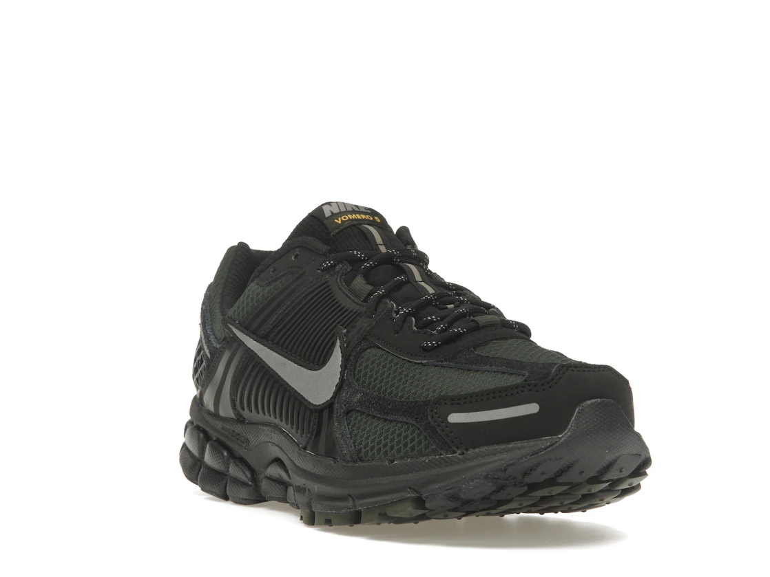 Nike Zoom Vomero 5 Black Sequoia