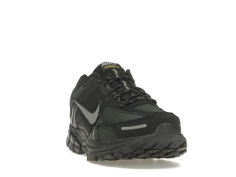 Nike Zoom Vomero 5 Black Sequoia