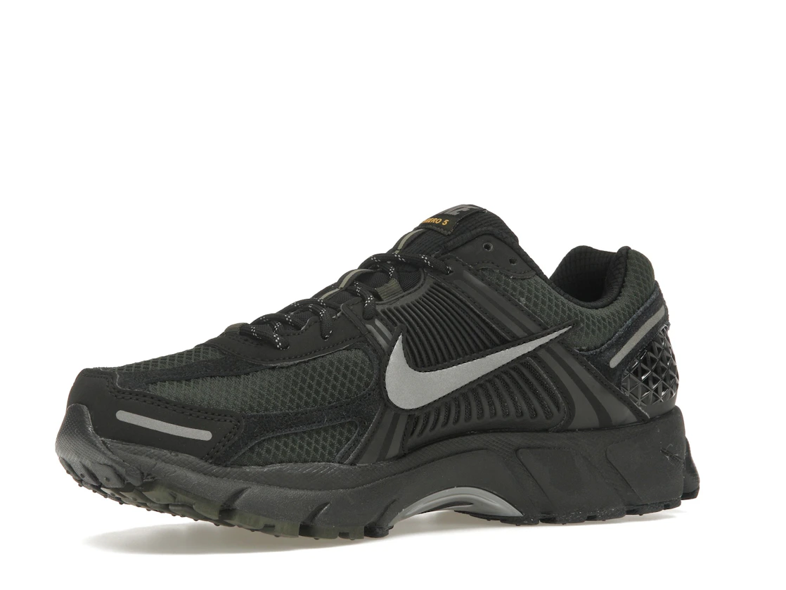 Nike Zoom Vomero 5 Black Sequoia