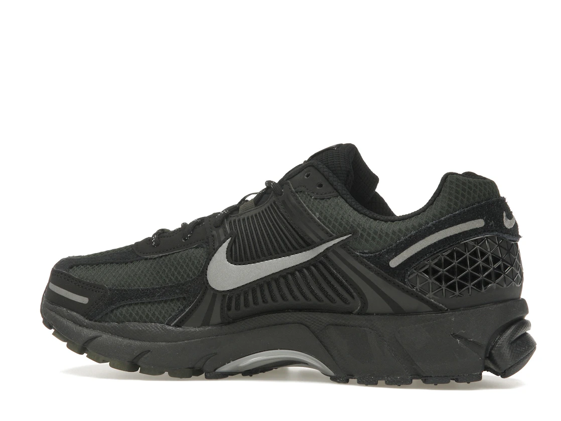 Nike Zoom Vomero 5 Black Sequoia