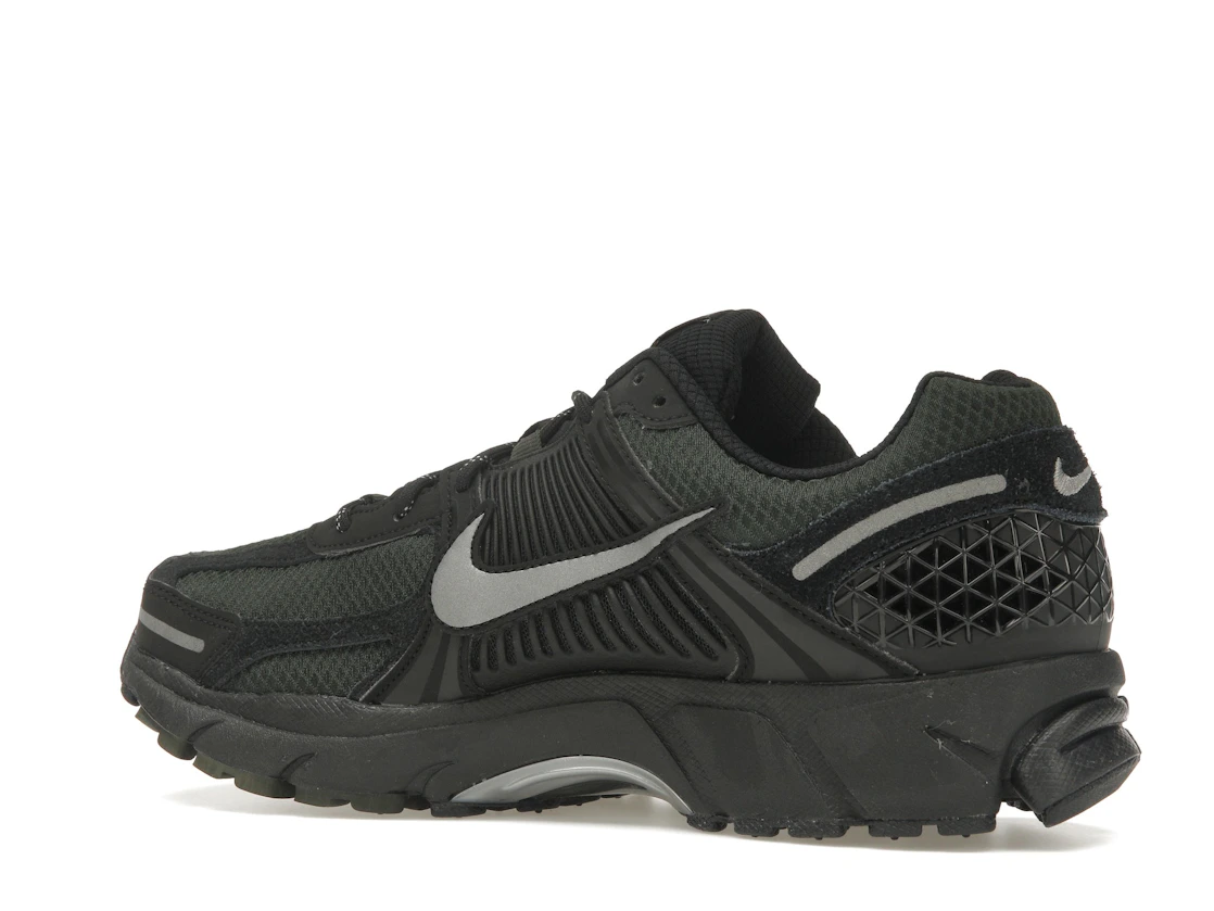Nike Zoom Vomero 5 Black Sequoia