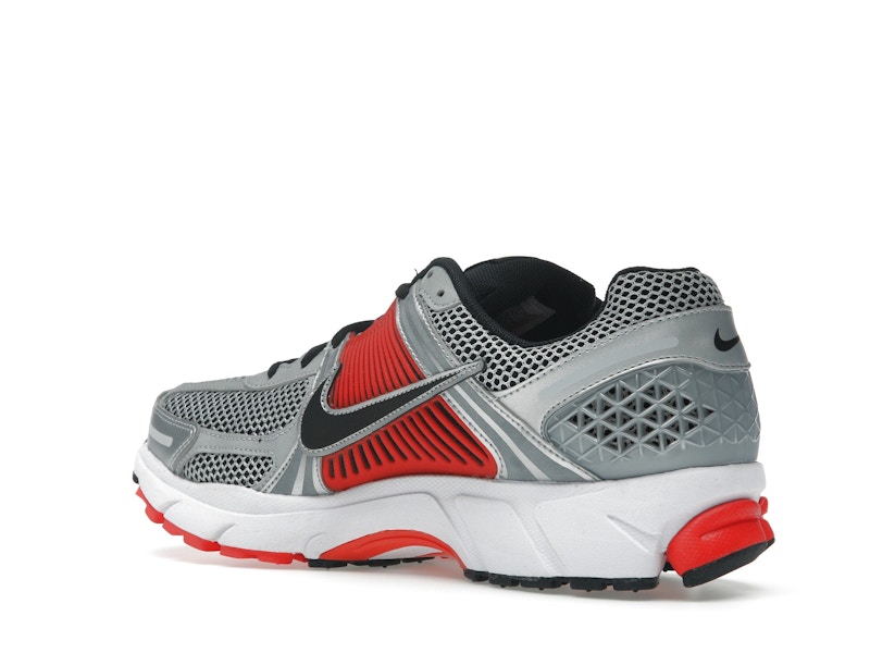 Nike Zoom Vomero 5 Bright Crimson Metallic Silver