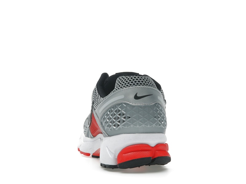 Nike Zoom Vomero 5 Bright Crimson Metallic Silver