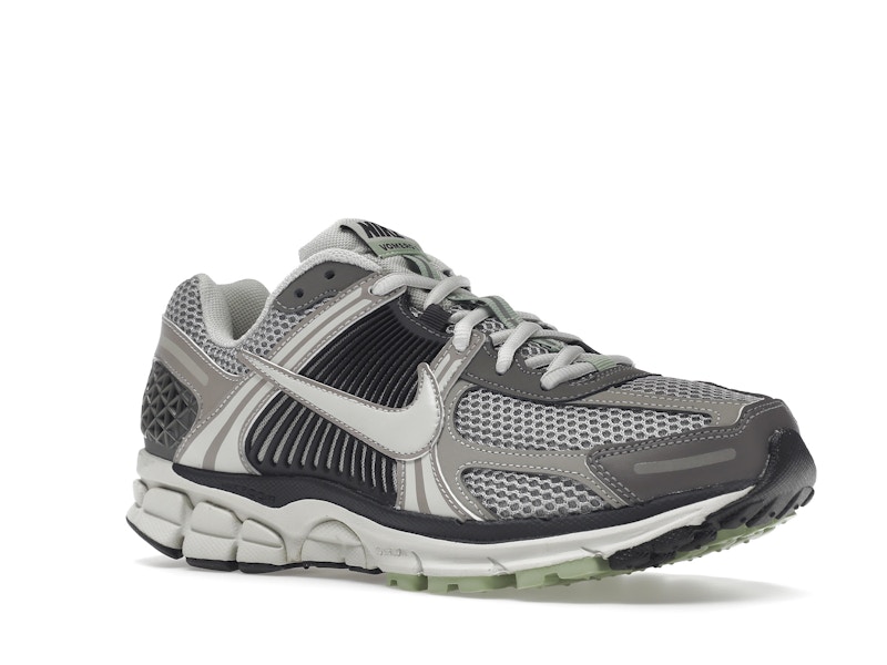 Nike Zoom Vomero 5 Cobblestone Flat Pewter (Women's)