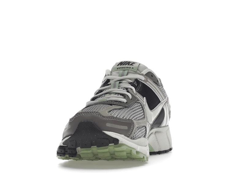 Nike Zoom Vomero 5 Cobblestone Flat Pewter (Women's)