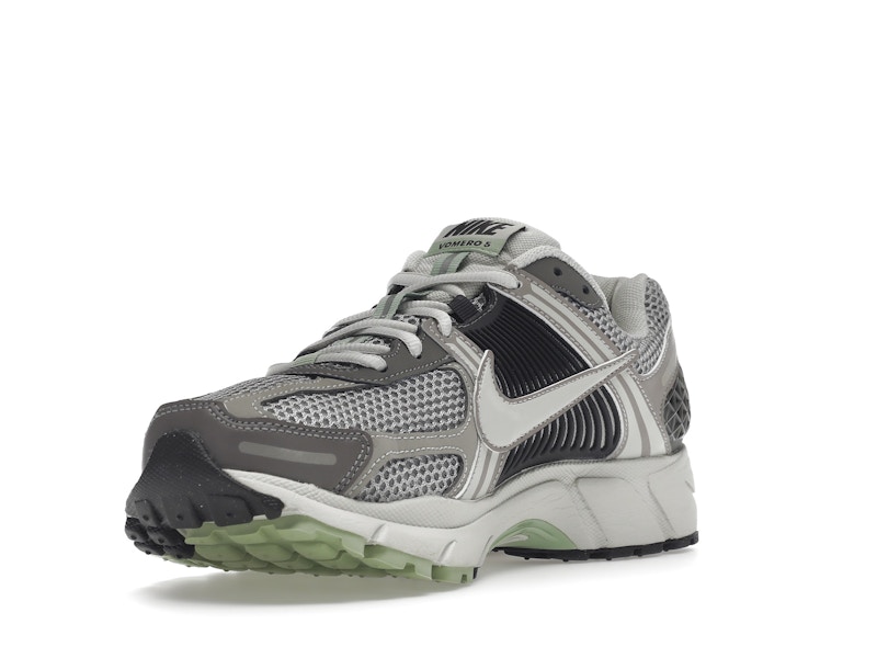 Nike Zoom Vomero 5 Cobblestone Flat Pewter (Women's)
