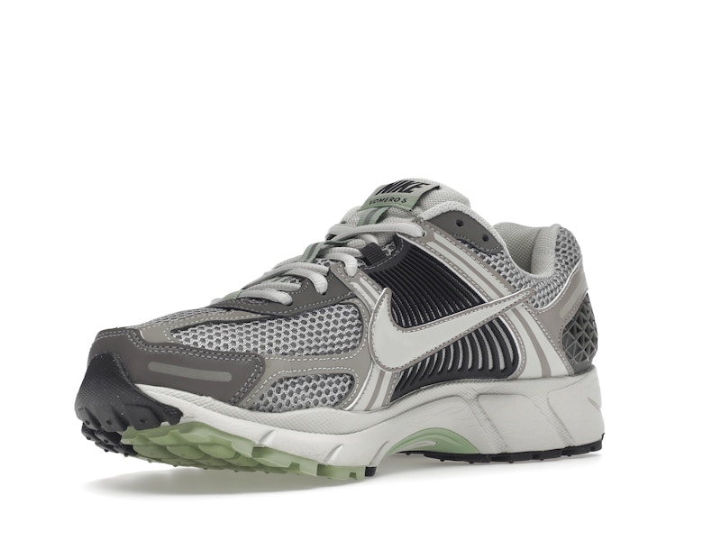 Nike Zoom Vomero 5 Cobblestone Flat Pewter (Women's)