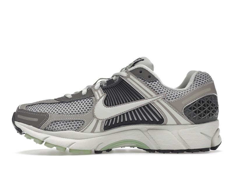 Nike Zoom Vomero 5 Cobblestone Flat Pewter (Women's)