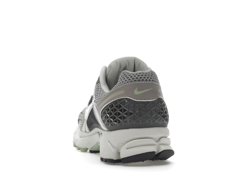 Nike Zoom Vomero 5 Cobblestone Flat Pewter (Women's)