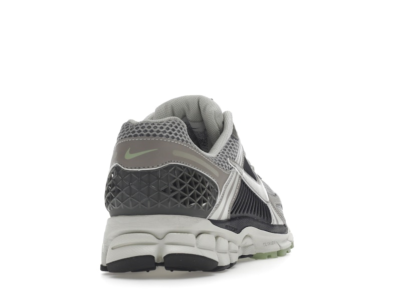 Nike Zoom Vomero 5 Cobblestone Flat Pewter (Women's)