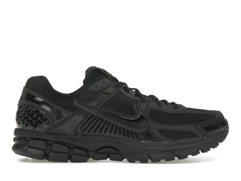 Nike Zoom Vomero 5 Dover Street Market 20th Anniversary Nike Zoom Vomero 5 Dover Street Market 20th Anniversary