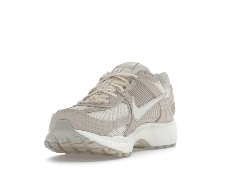 Nike Zoom Vomero 5 Light Orewood Brown