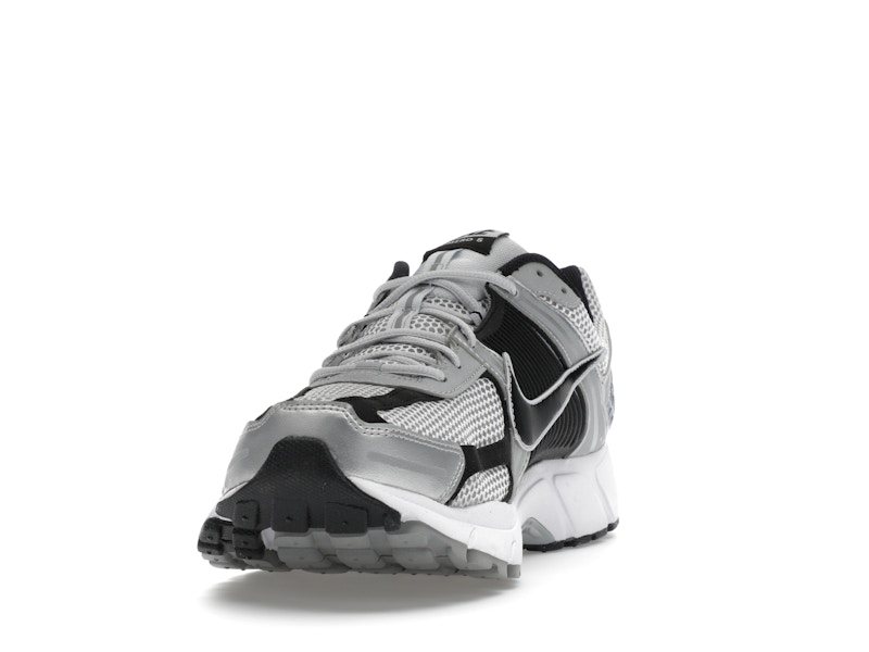 Nike Zoom Vomero 5 Metallic Silver Black