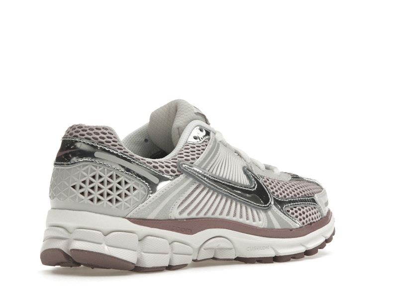 Nike Zoom Vomero 5 Metallic Silver Platinum Violet (Women's)