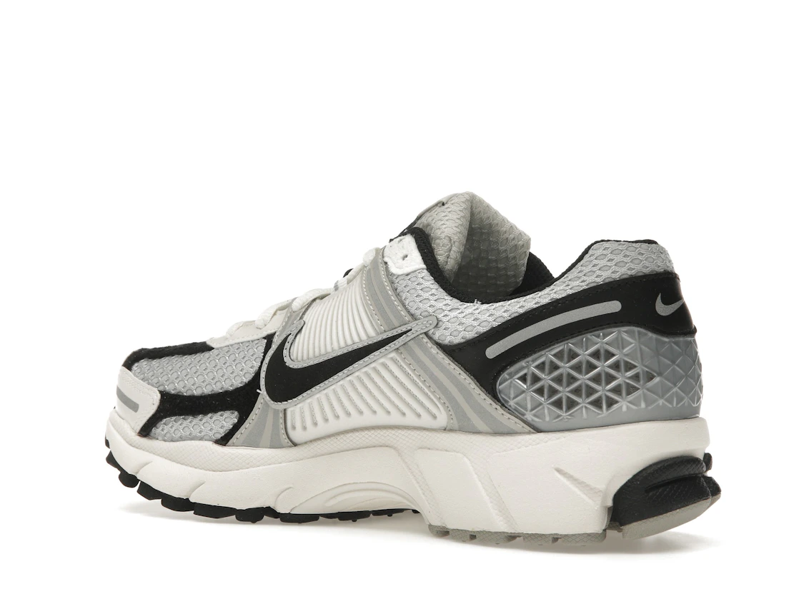 Nike Zoom Vomero 5 Photon Dust Black (Women's)
