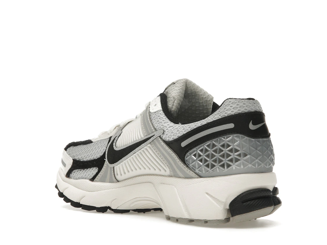 Nike Zoom Vomero 5 Photon Dust Black (Women's)