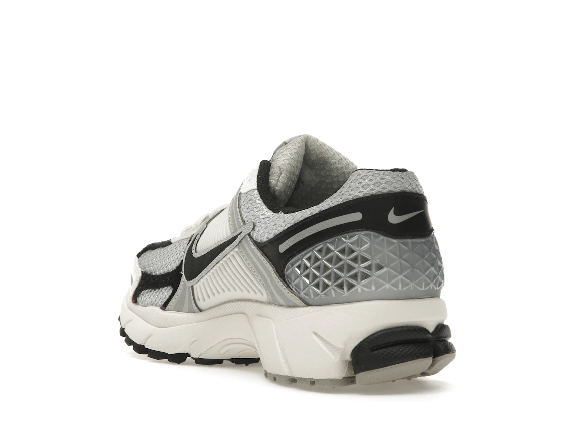 Nike Zoom Vomero 5 Photon Dust Black (Women's)