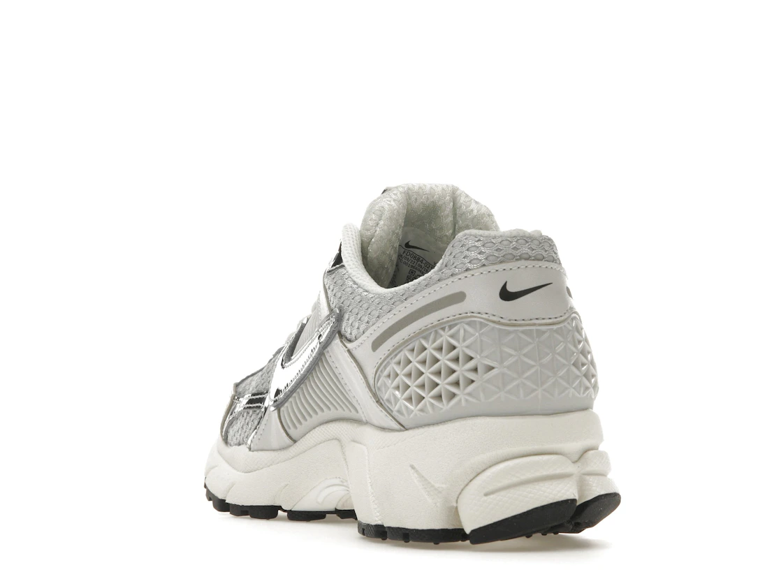 Nike Zoom Vomero 5 Photon Dust Metallic Silver (Women's)
