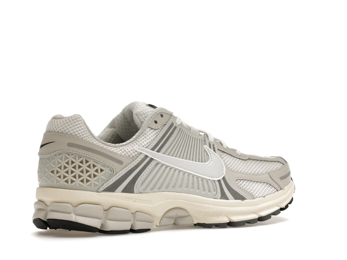 Nike Zoom Vomero 5 Platinum Tint